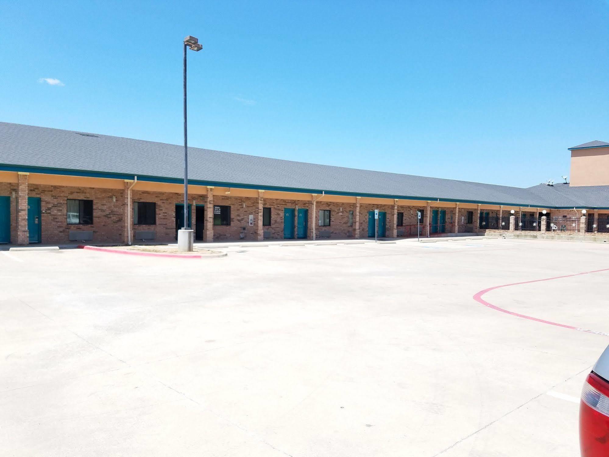Quality One Motel Weatherford Buitenkant foto